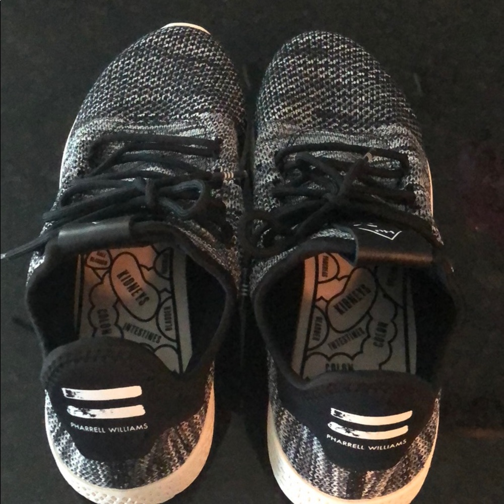 Hu Adidas